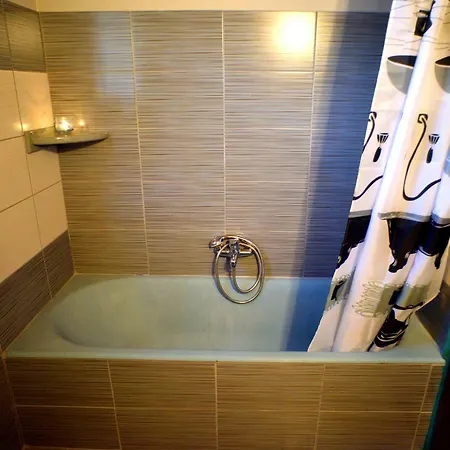 Katia's Attic * أخارافي