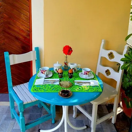 Katia's Attic Πανσιόν *