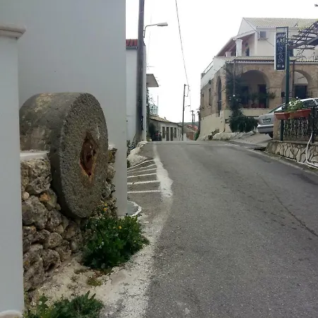 게스트하우스 Katia's Attic *